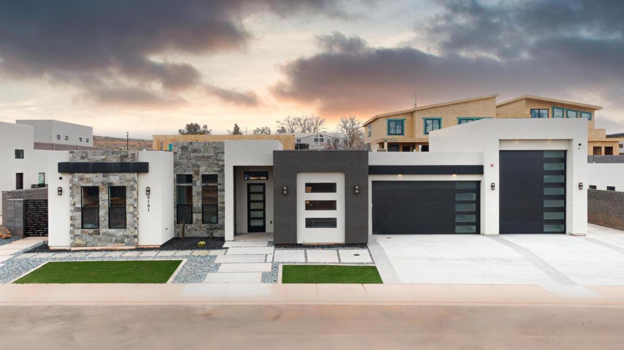 Modern Desert Oasis Lux Home W Pool And Spa Hurricane Exterior photo